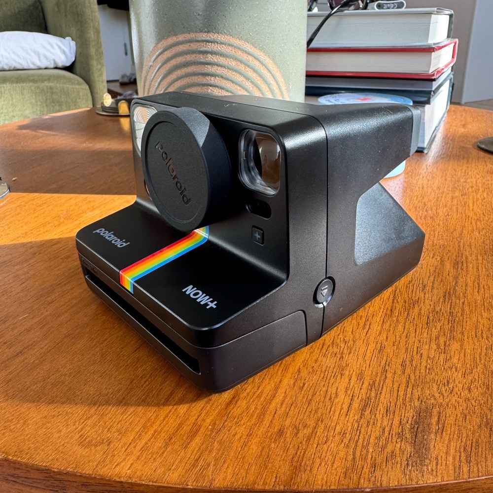 Polaroid NOW+ Instant Camera - Picture 3 of 3